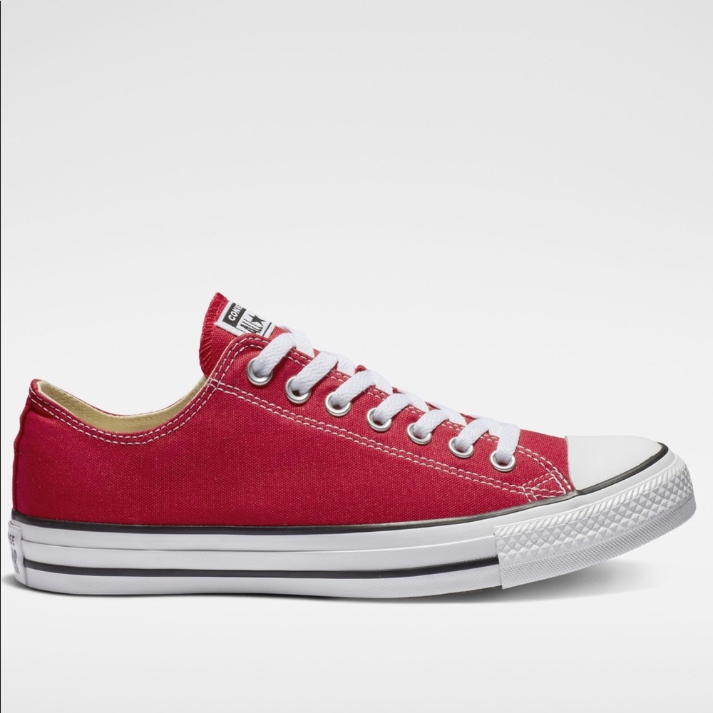 Chuck Taylor All Star Low Top (Unisex)
